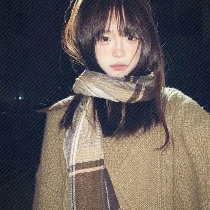 舒莎摇摇 海报